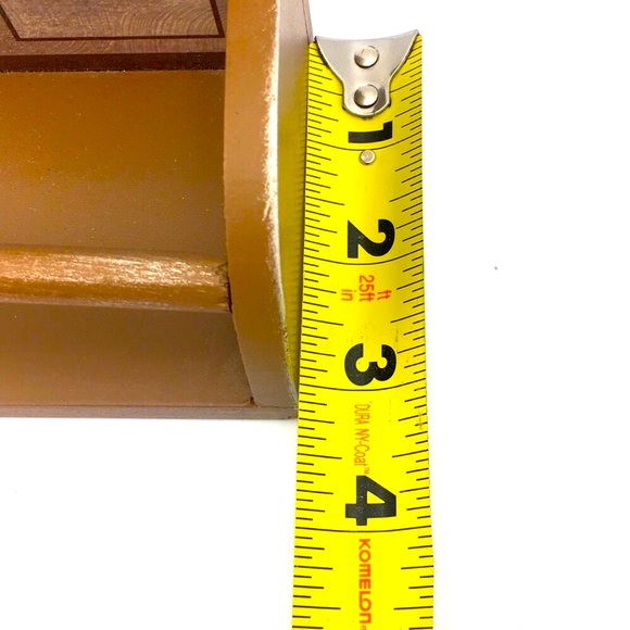 Vintage Style Coffee Weekly “Fresh Brewed Daily” Brown Shelf - Picture 6 of 6